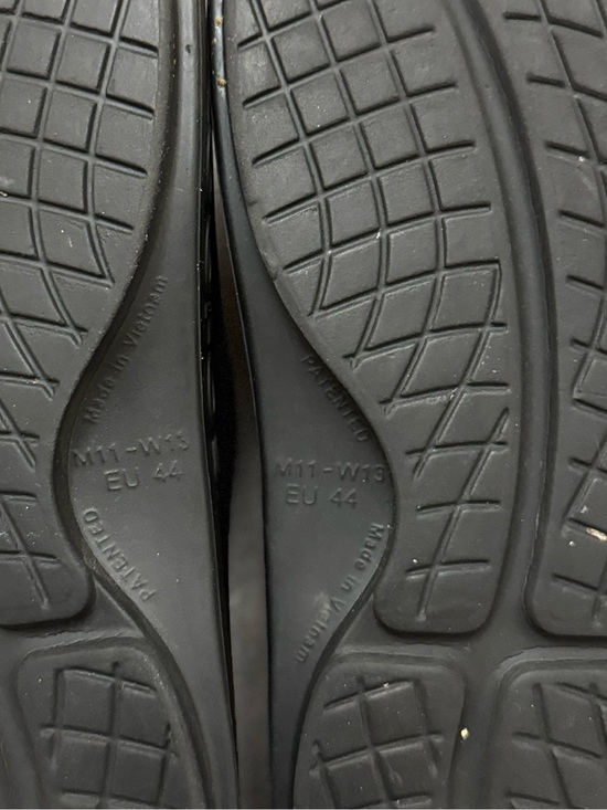 OOFOS Black Open-Toe Recovery Slides size M11 W13 main image 12